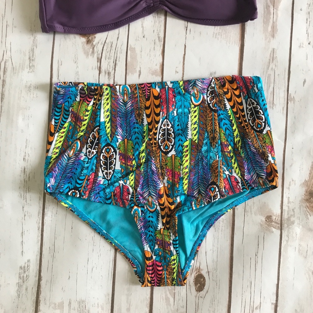 ☀️⬇️Last 1 left- Bikini Top & High Waist Bottom - Picture 4 of 8